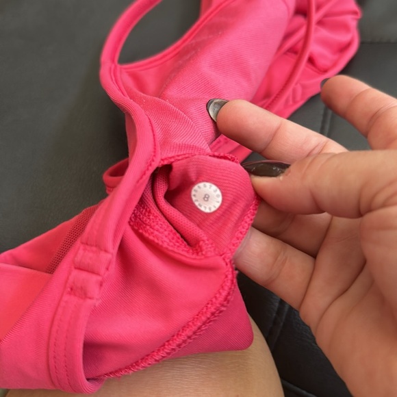 Lululemon Flow Y Bra size 8 - Picture 2 of 4